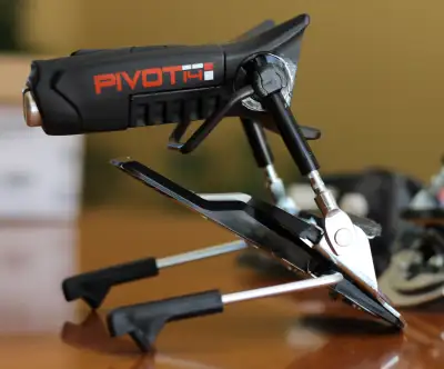 NEW - LOOK PIVOT 14 GW SKI BINDINGS !!, View more