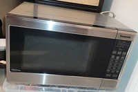 Panasonic Inverter Microwave NN-ST663S
