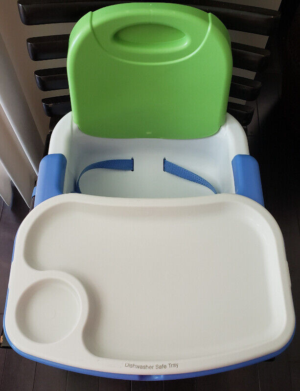 Fisher Price portable booster seat / high chair | Feeding & High Chairs |  Calgary | Kijiji
