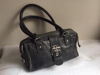 ROOTS Black Luxurious Pebble Leather Hobo Satchel Shoulder Purse