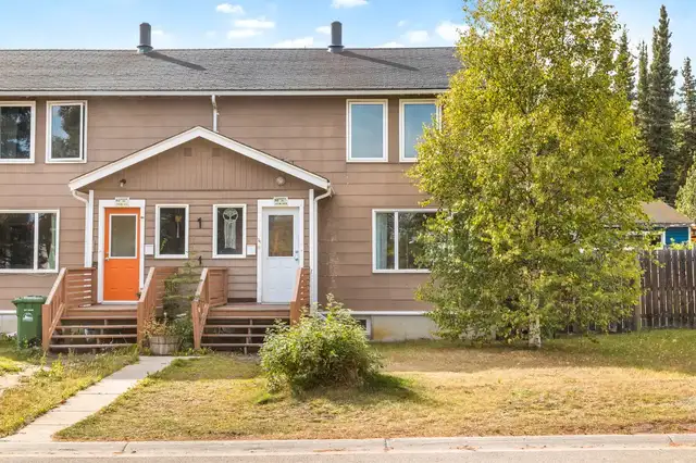 Takhini Duplex for Rent in Long Term Rentals in Whitehorse - Image 3