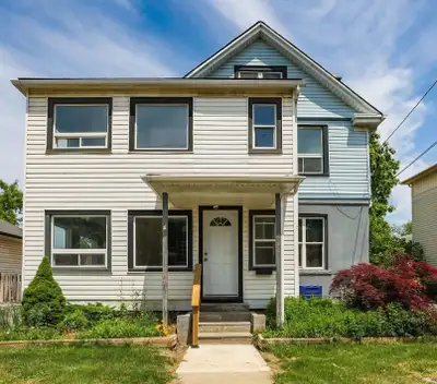 Newly Renovated St. Catharines 4-Bedroom Upper Unit