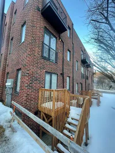 3 Bedroom Corner Unit for Rent – Caledon • 3 Bedrooms (including a spacious Master Bedroom) • 2 Car...