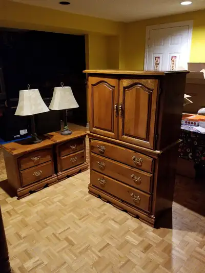 If this Ad is up no need to ask available or not. Like new hard wood dresser and ending drawers with...