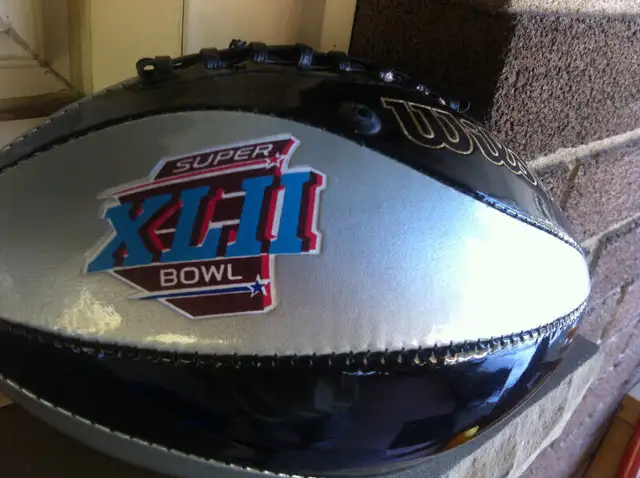 Super Bowl XLII Mini Wilson Football *New*63848997707523121