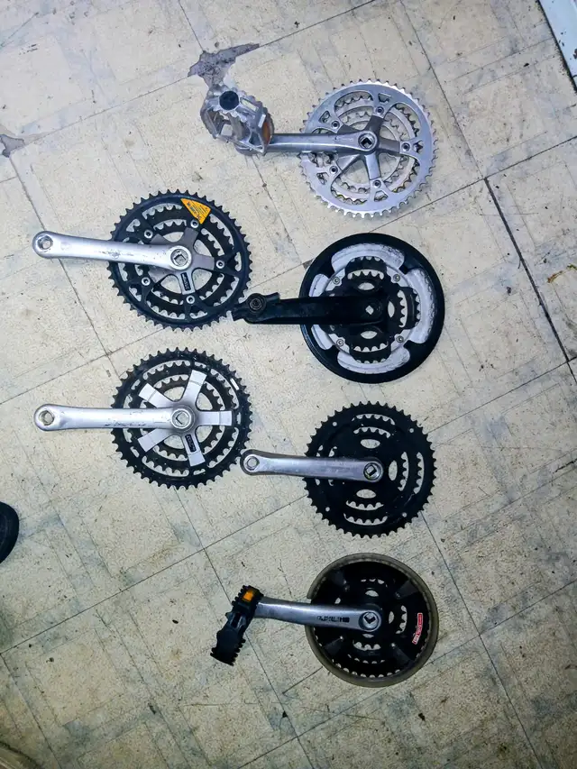 Pieces velo varies various bike parts in Frames & Parts in Laval / North Shore - Image 11