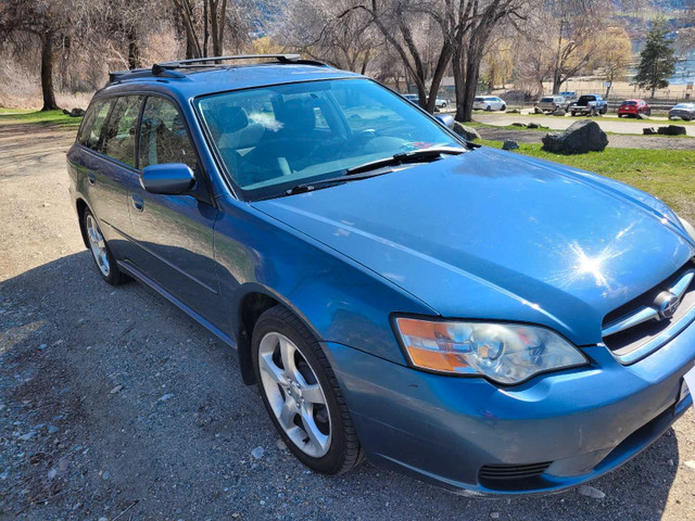 2006 Subaru Legacy Wagon in Cars & Trucks in Vernon - Image 3