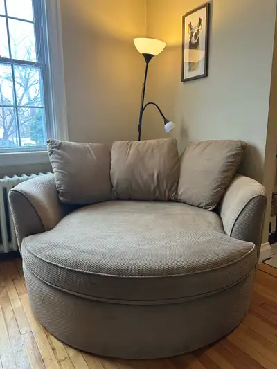 Circle couch/ nesting chair , View more