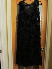 Women's black dress, size large.