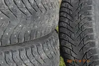 4 pneus Nokian hiver STUDS 225/65R17 106GT XL