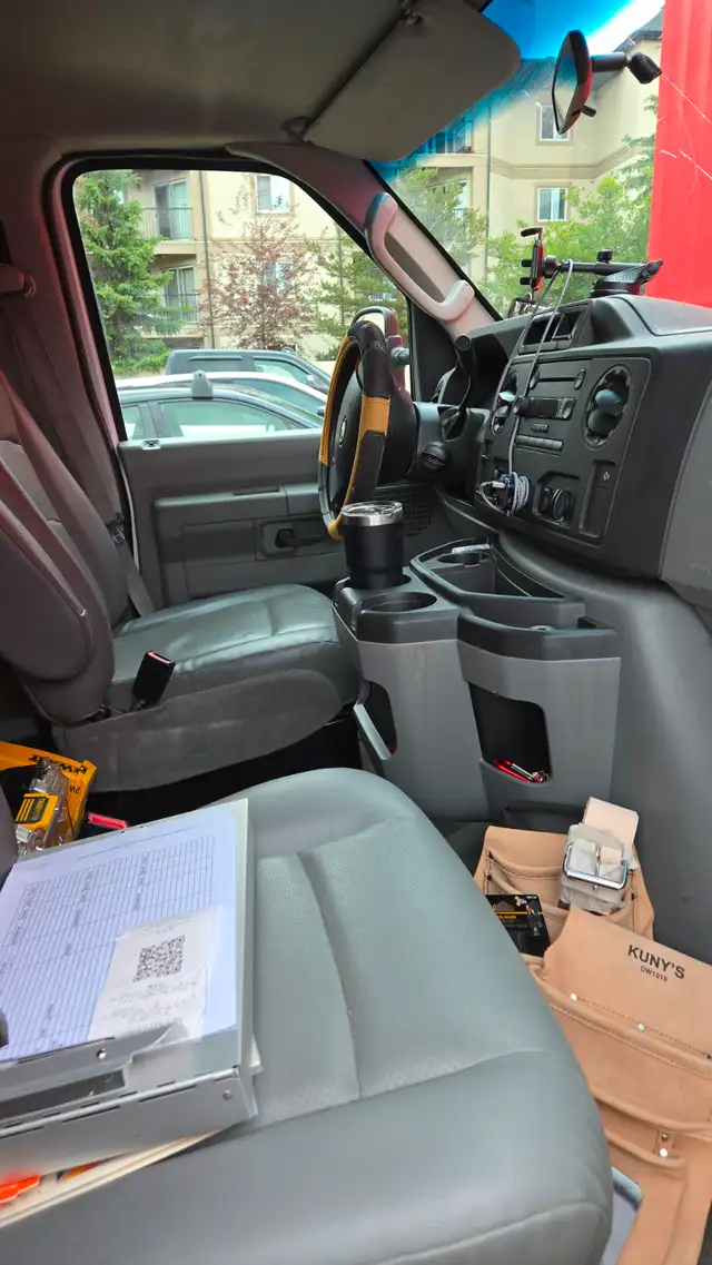 2014 FORD E250 CARGO VAN in Cars & Trucks in Edmonton - Image 5