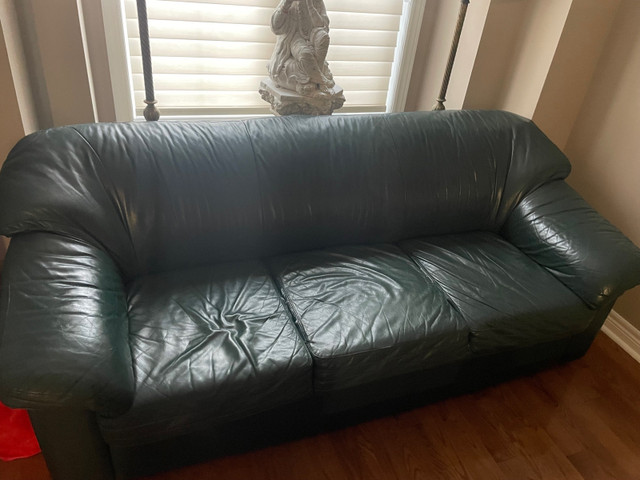 3 Seater Leather Sofa dans Sofas et futons  à Région de Markham/York