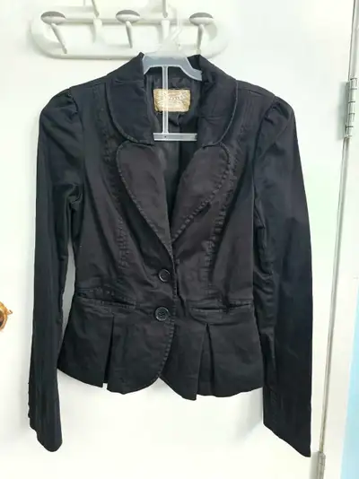 Like New BUFFALO DAVID BITTON Casual Work  Blazer, View more