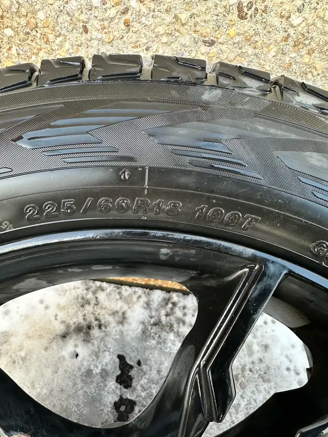 4 winter tires with rims for BMW x3 x4 in Tires & Rims in Markham / York Region - Image 6