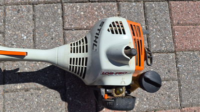 Grass Trimmer Stihl - Coupe-herbe Stihl, View more