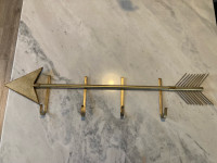 Decorative Metal Golden Arrow Clothing Hanger Hooks