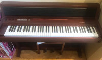 PT 100 Kawai Electronic Piano/Keyboard