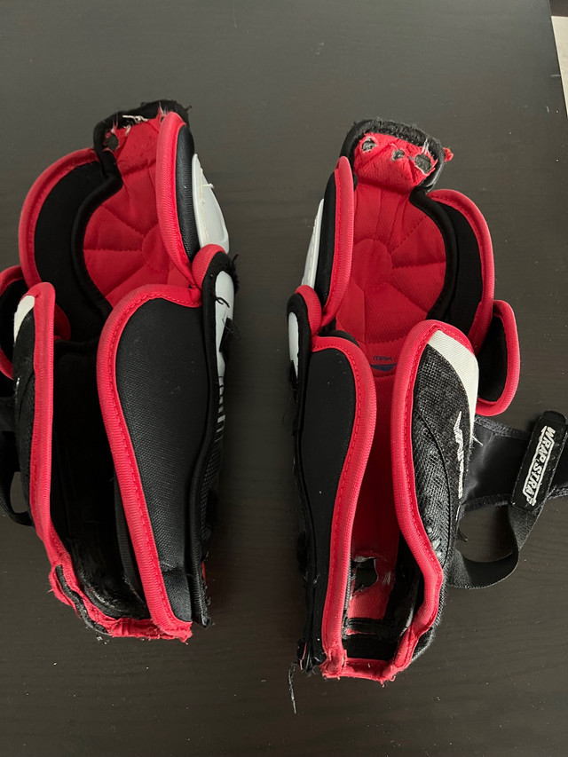 Hockey Elbow Pads and Shin Pads in Hockey in Mississauga / Peel Region - Image 2