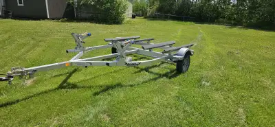 Nice aluminum trailer used one summer mint condition.