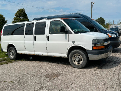 2007 Chevy 3500 Van