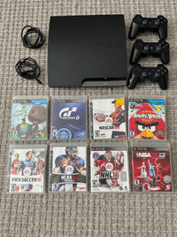 PlayStation 3  + 3 controllers + 8 games