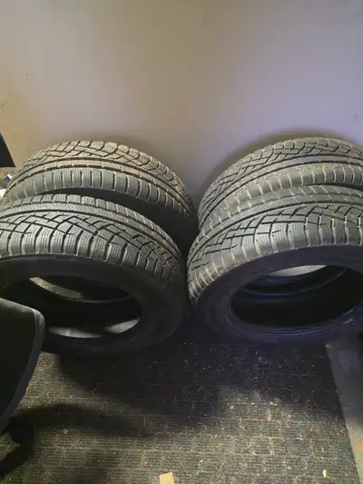 Nokian Tyres Remedy WRG5 All Weather Tire 195 65 15 Great condition, no plugs 2 years old All year r...