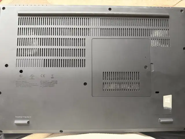 Lenovo ThinkPad T15g Gen 2 – Xeon | RTX 3080 | 64GB RAM | 4K in Laptops in Ottawa - Image 4