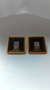2 Pin commémorative IBM bromont 1980 