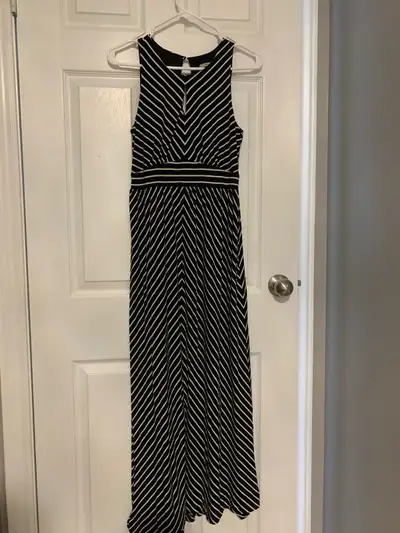 Womens long sleeveless dress - Loft - size S - $25.00, View more