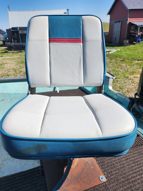 1979 Vanguard Aluminum Fishing Boat in Powerboats & Motorboats in Swift Current - Image 5