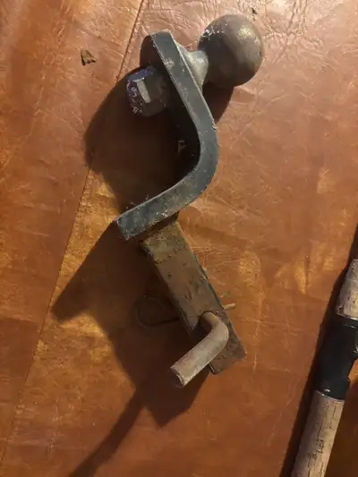 Trailer hitch, View more
