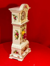 Old Country Roses Royal Albert Grandfather clock 