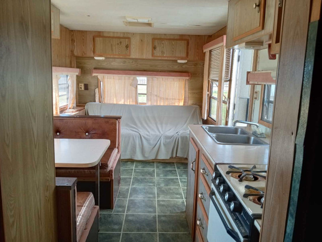 Large liveable camper trailer in Travel Trailers & Campers in Yarmouth - Image 4