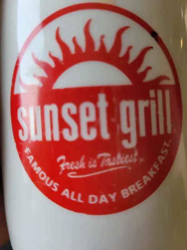 EXPERIENCED BREAKFAST LINE COOK in Bar, Food & Hospitality in Markham / York Region - Image 2
