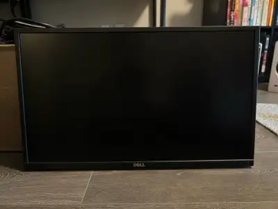 Selling a ~23” Dell monitor. Model is P2417H. Works great and comes with the power cord and HDMI cab...