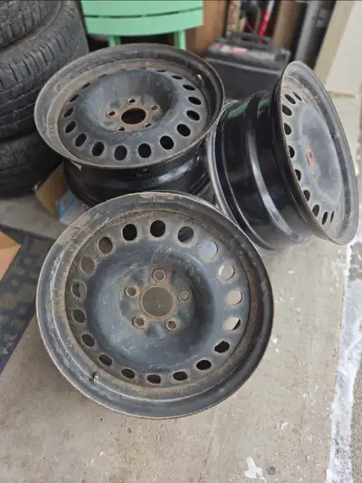 Winter Steel Rims 17X7 5X120 ET40 CB67.1 Black - X47767 Purchased from Costco. No longer needed afte...