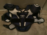 Easton Shoulder Pads Size Junior Small