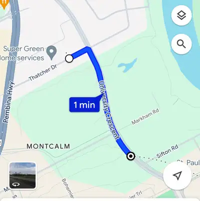 Room for rent for females only in all female house on main floor of house. Near university of Manito...