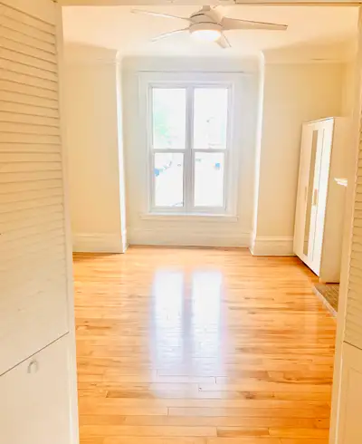 RARE 1-Bed Apartment For Rent in CentreTown! Bonus: Gym/Basement, View more