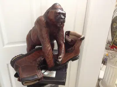 SAFTY SHOES- size 9 - Dakota, View more