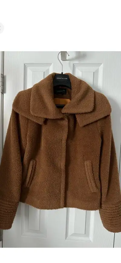 Sentaler coat.  Authentic price is firm at 600.00, View more