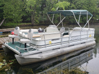 20ft pontoon boat with 50hp