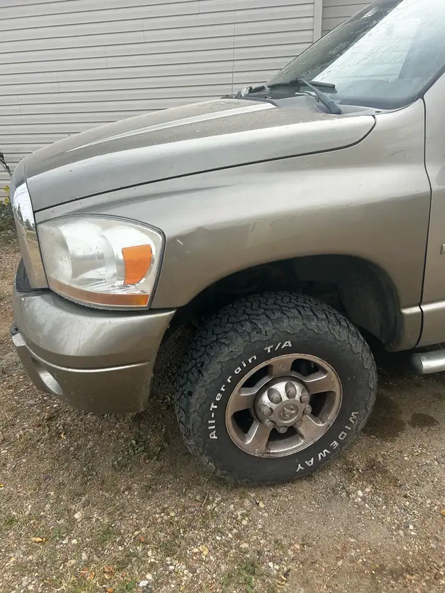 Dodge Ram 2500571964660132751368
