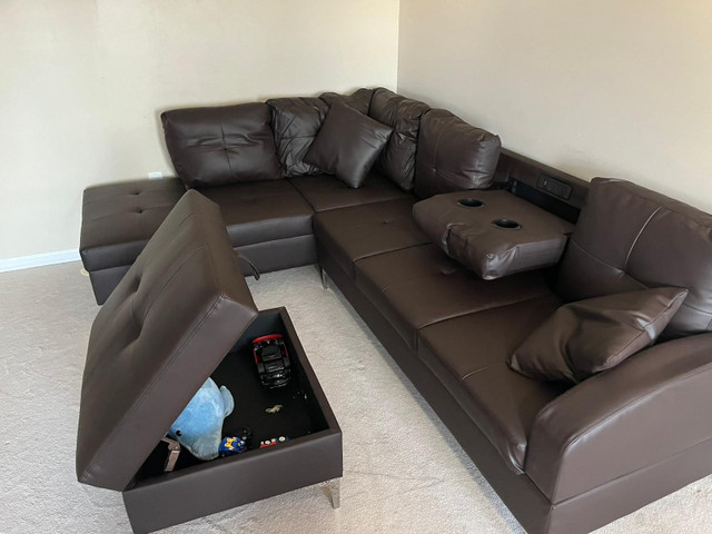 Clearance Sale on Leather Family Sectional Sofa with Ottoman in Couches & Futons in Cambridge - Image 3