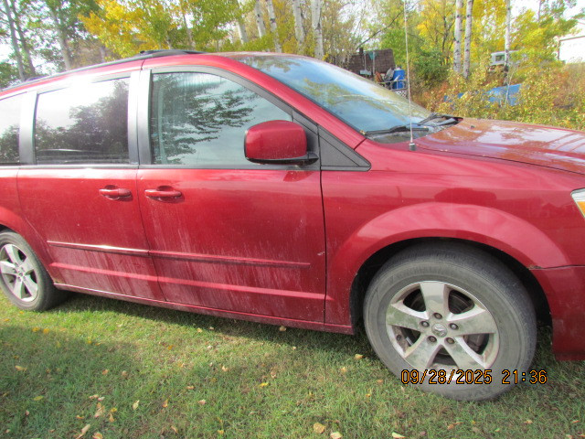 2009 Dodge Grand Caravan for Sale in Cars & Trucks in Grande Prairie - Image 4