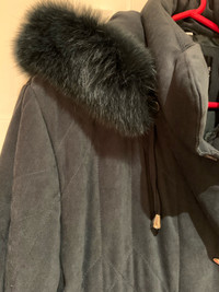 Long Winter Coat - Wms Size 8