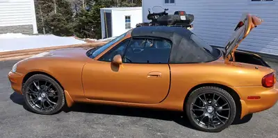 2000 Mazda Miata MX5 Convertible. Like New Condition, Meticulously maintained and cared for. No acci...