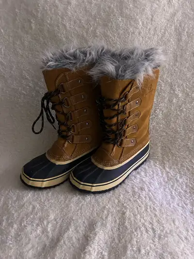 Outbound Winter Snow Boots - Size 6, View more