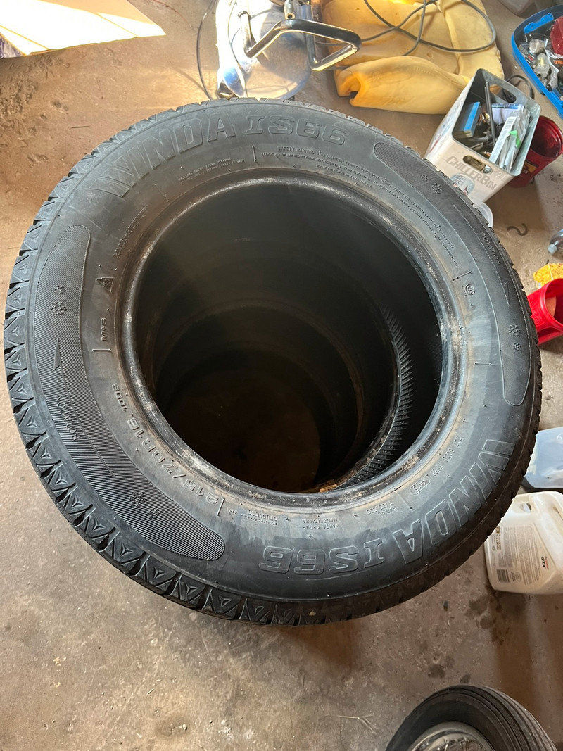 215 70 16 Tires & Rims Winnipeg Kijiji