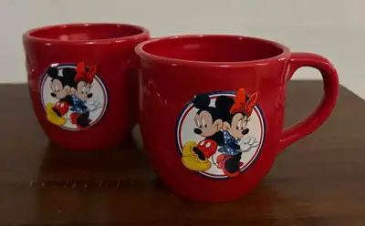 Vintage Set of 2 Minnie & Mickey Mouse Mugs, Never used